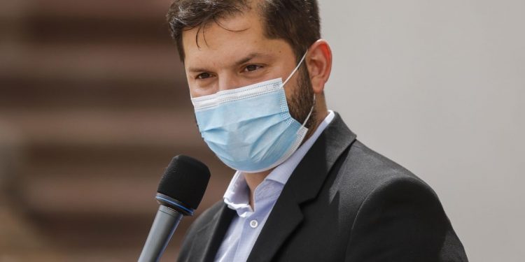 Gabriel Boric luego de declaración de la CAM dice que se dialogará «con todos quienes quieran retomar la paz»