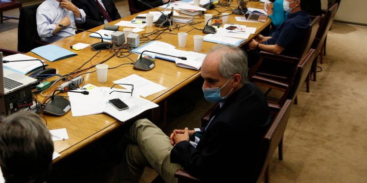 Comisión mixta despacha proyecto de cuarto retiro sin tributos, sin cerrojo y con préstamo del Estado en rentas vitalicias