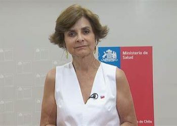 Paula Daza asume como “encargada de traspaso de información” a pesar de sanción por negarse a entregar información