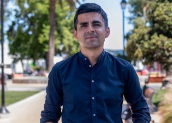 Francisco Riquelme, alcalde de Casablanca: “Los fuegos artificiales no significan ninguna ventaja para la economía local y generan más daños que beneficios”