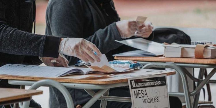 Rápida instalación de mesas marca la segunda vuelta presidencial: cifra llega al 99,88%