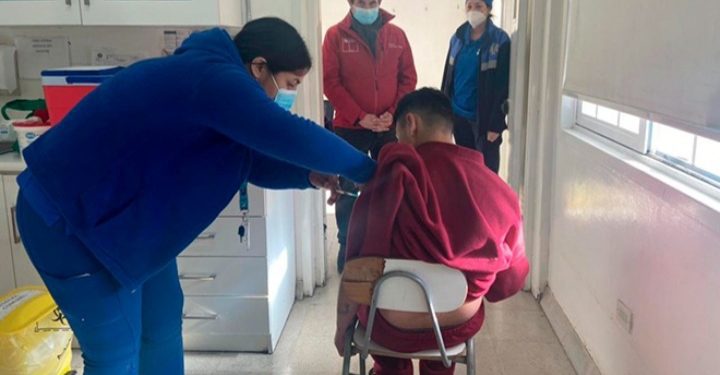 Dan a conocer nuevo calendario de vacunación para la cuarta dosis contra el COVID-19