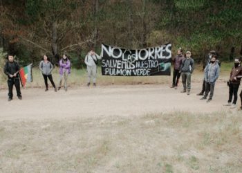 Valparaíso: Municipalidad y comunidad se oponen a líneas de alta tensión que pasarían por Placilla de Peñuelas