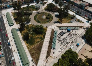 Tras siete años cerrada entregan renovada Plaza O’Higgins de Valparaíso