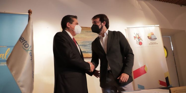 Municipio de Valparaíso y EPV pactan modificar el borde costero mediante un trabajo en conjunto