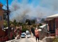Viña del Mar en Alerta Roja por incendio forestal que amenaza a viviendas