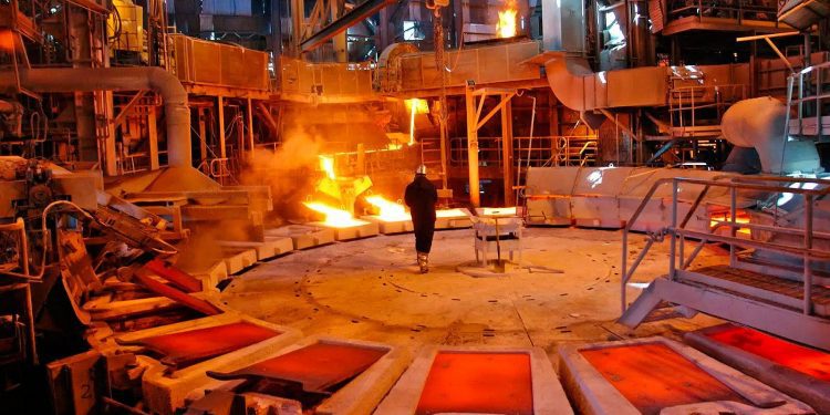 Investigadores chilenos descubren alto valor comercial de la escoria del cobre