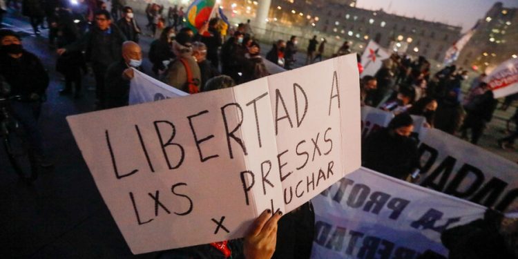 Diputados de Chile Vamos acudirán al TC por ley de amnistía