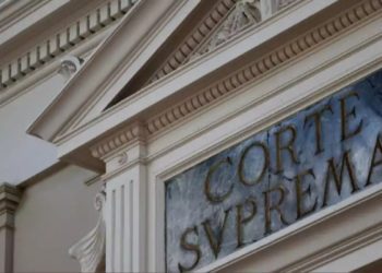 Portazo para los antivacunas: Poder Judicial impedirá ingreso a tribunales a quienes no tengan pase de movilidad