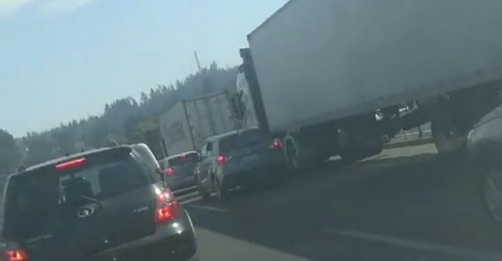Continúan manifestaciones de camioneros en las rutas de la región y prepararían nuevo bloqueo