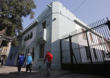 Columna de opinión / La “mansión” de Boric