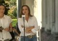 En medio de prueba de sonido, constituyente Teresa Marinovic insulta a la Convención y a sus compañeros