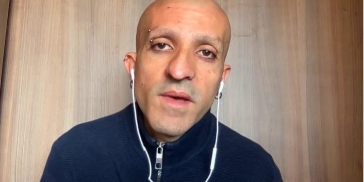 Rodrigo Rojas Vade retoma mañana sus funciones en la Convención Constitucional