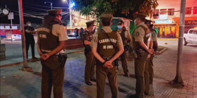 Región de Valparaíso: 43 detenidos deja ronda preventiva de Carabineros y la mayoría por órdenes vigentes