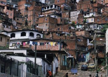 Columna de opinión / Re-Pensando la ciudad a propósito del SARS-CoV-2