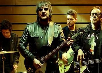 Tras cuatro años ausente Los Tres vuelve a Valparaíso