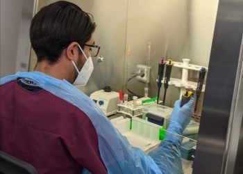 En página web usuarios del Hospital Adriana Cousiño de Quintero podrán descargar exámenes PCR