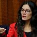 Camila Vallejo critica extensión del IFE y enfatiza: «No pueden seguir gobernando posterior al 11 de marzo»