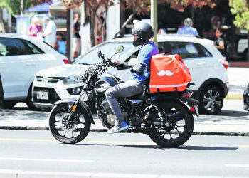 Trabajadores de plataformas digitales tendrán derecho a seguridad social, indemnizaciones y sindicalización