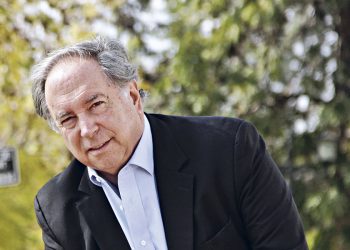 Sorpresa: Boric nombraría a Juan Gabriel Valdés como embajador en EE.UU. en lugar de Juan Pablo Letelier