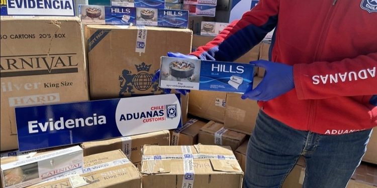 Decomisan miles de cajetillas de cigarros de contrabando desde iglesia evangélica en Viña del Mar