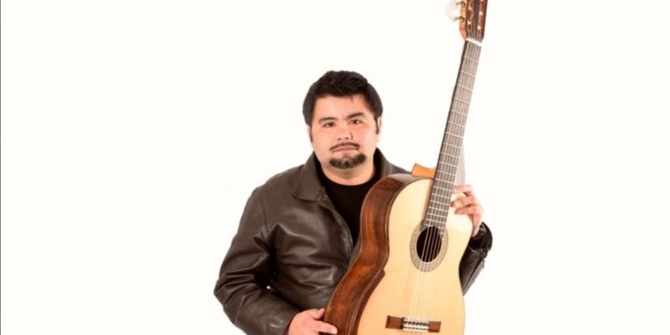 Reconocido concertista chileno Gonzalo Arias Contreras impartirá clases en Qatar
