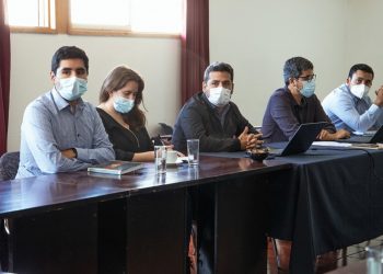 Concejos Municipales de Quintero y Puchuncaví continúan conversaciones para definir uso de suelo disponible en la bahía