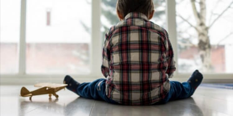 Pandemia: uso de mascarillas, clases híbridas y distanciamiento social provocan un efecto negativo en el desarrollo integral infantil