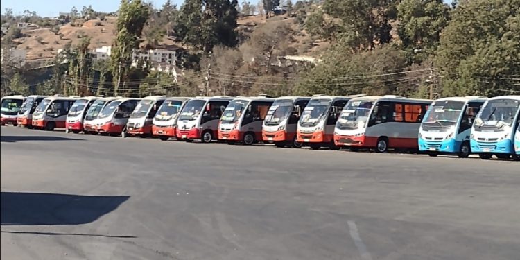 Gremio de microbuses del Gran Valparaíso molesto por no ser invitado a mesa de trabajo en UOCT de Viña del Mar