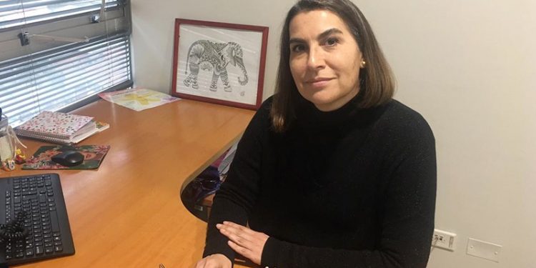 Columna de opinión / Mujeres: deconstrucción, sororidad y resistencia