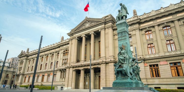 Suprema declara admisible recurso de Anfach en contra de autoridades de Gobierno por firmar y ejecutar protocolo de acuerdo en materia sanitaria