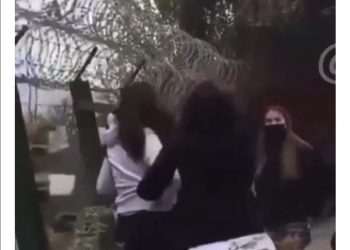 Alumnas de colegio de La Calera protagonizan fuerte pelea en el recinto: concurrió Carabineros