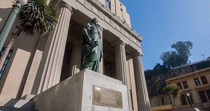 Porteña con grave enfermedad presenta recurso  de protección en Corte de Apelaciones por malos tratos en el hospital Eduardo Pereira