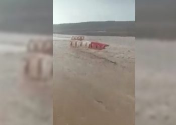 Aluvión en la Región de Antofagasta obliga a cerrar ruta que une Sierra Gorda con Calama