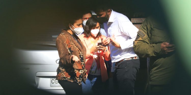 Ministra Izkia Siches resulta sin lesiones tras ataque en La Araucanía