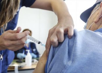 Corporación Municipal de Viña del Mar acusa ralentización en vacunación contra el COVID-19 por déficit de dosis