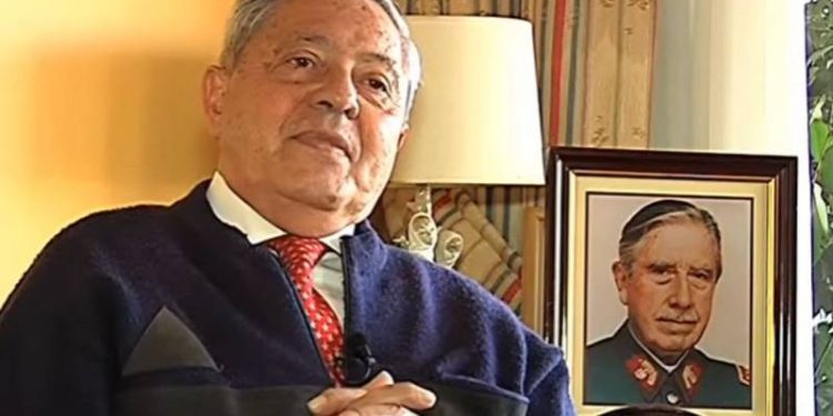 Muere general en retiro Luis Cortés Villa, expresidente de la Fundación Pinochet