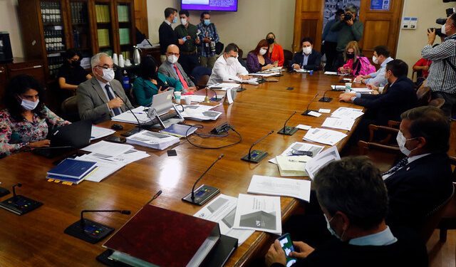 Rechazado el proyecto de quinto retiro de ahorros previsionales y avanza propuesta  “acotada” de Boric a su discusión