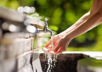 Consumo de agua potable en zonas costeras durante Semana Santa se incrementaría en un 26%