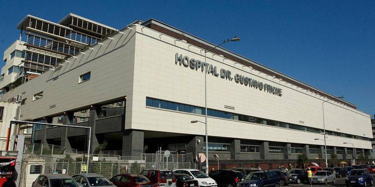 Ofician a ministra de Salud por cierre de camas del Hospital Gustavo Fricke