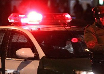 Tres sujetos encañonan a una mujer que circulaba por la subida Santos Ossa: vecinos publican foto de posibles responsables