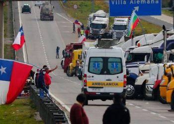 Ministerio del Interior cumple con su advertencia y presenta siete querellas por Ley de Seguridad del Estado a camioneros que se tomaron rutas del país
