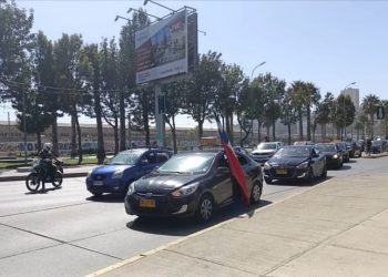 Colectiveros realizan masiva caravana por el Gran Valparaíso para pedir más seguridad