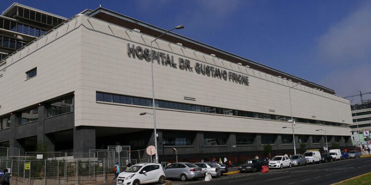 Trabajadores acusan mala administración y piden salida del director del SSVQ