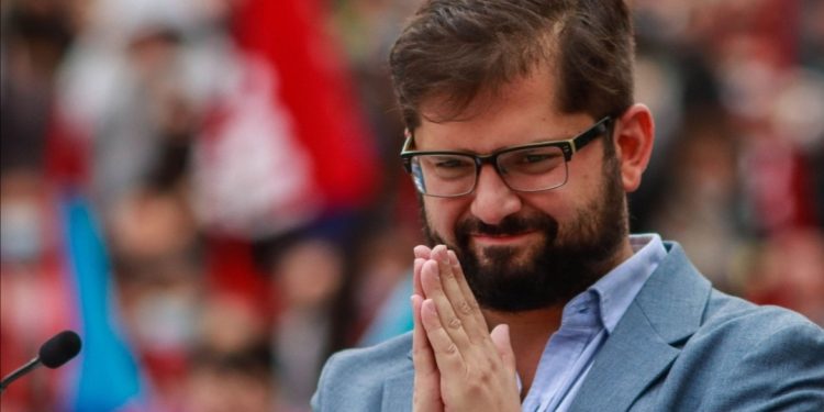 Región de Valparaíso cuenta con su nuevo gabinete: Presidente Boric conforma un equipo territorial con caras nuevas