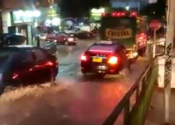 Intensas lluvias causan anegamiento de calles en la región