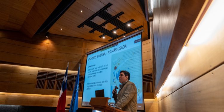 Plantean instalación de desaladoras de mar como alternativa real al estrés hídrico