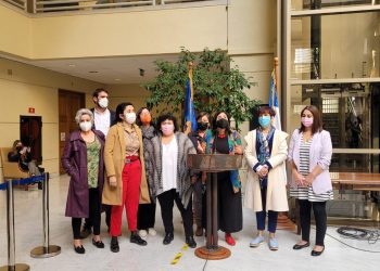 Bancada comunista pide al Gobierno acelerar presentación de reformas previsional y tributaria