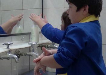 Hospital Dr. Gustavo Fricke llama a la prevención y detección de la hepatitis infantil