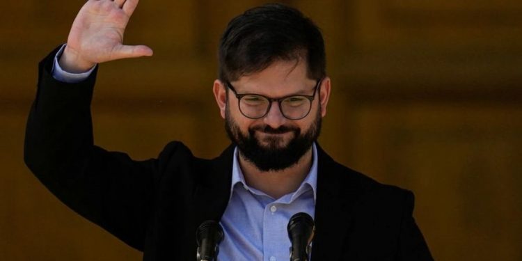 Presidente Gabriel Boric fue elegido entre las 100 personas más influyentes por la revista Times